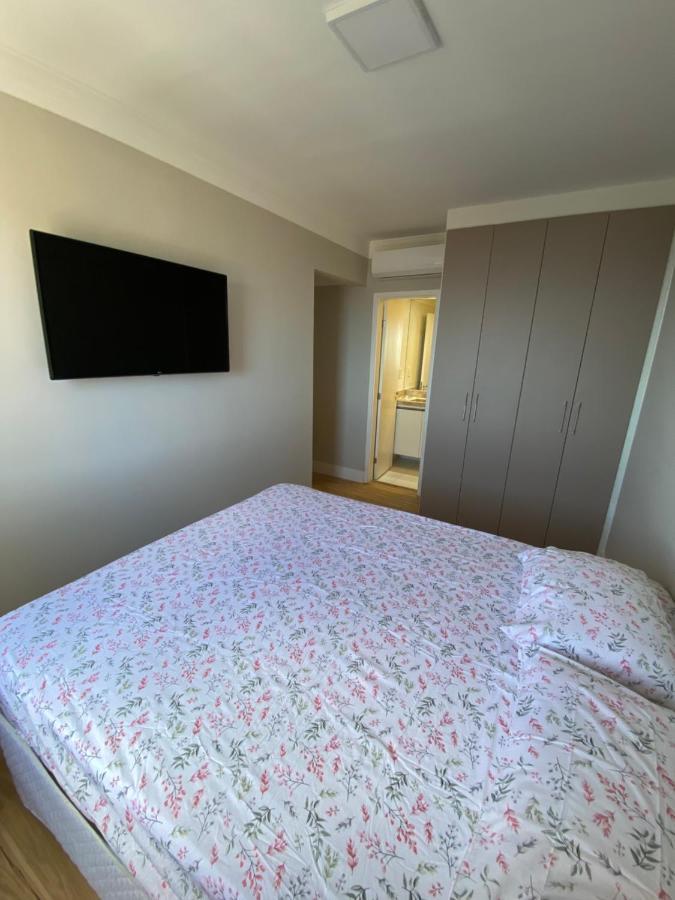 과루자 Apto 15º Andar - Varanda Vista Mar - Enseada 아파트 외부 사진